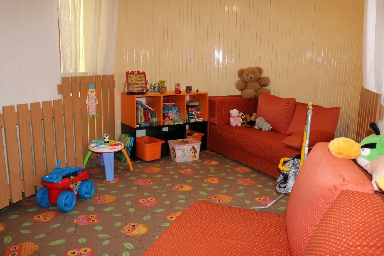 Apartman Hotel Bük Exteriör bild